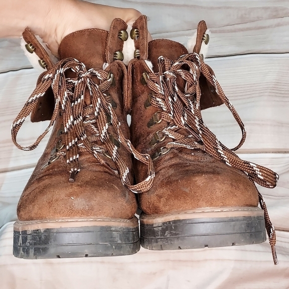 Universal Thread Target boots Karissa microsuede sherpa cuff chocolate brown 10 - Picture 5 of 12